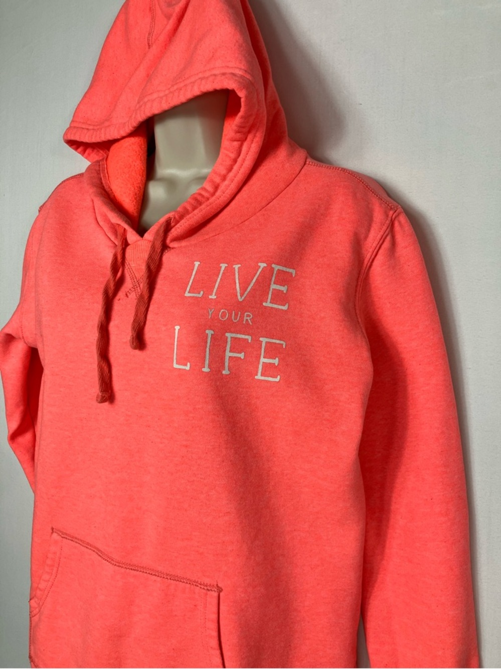 American Eagle 🦅 Bright Coral  'Live Your Life' Hoodie Med *DISCOUNTED SHIPPING - Picture 4 of 13